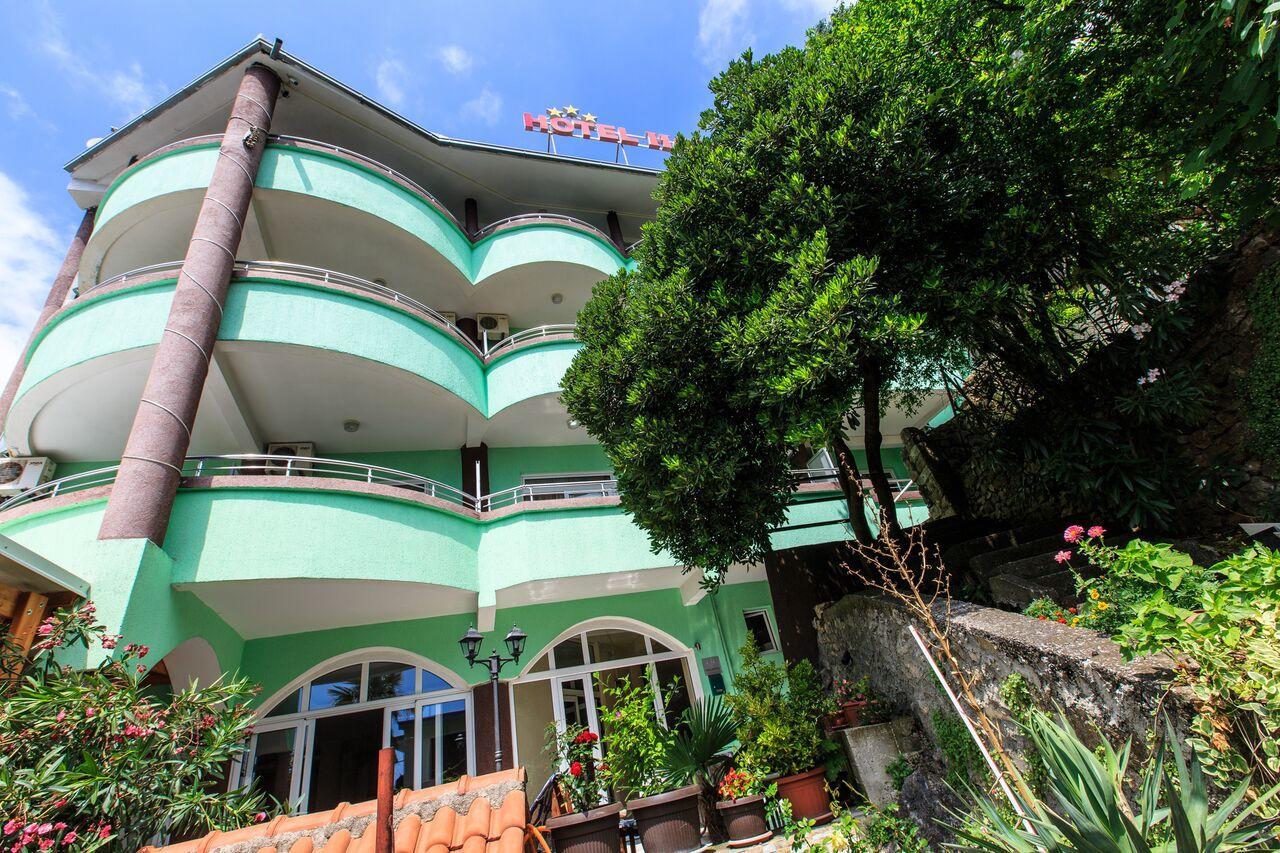 Hotel Hoti Ulcinj Exterior foto